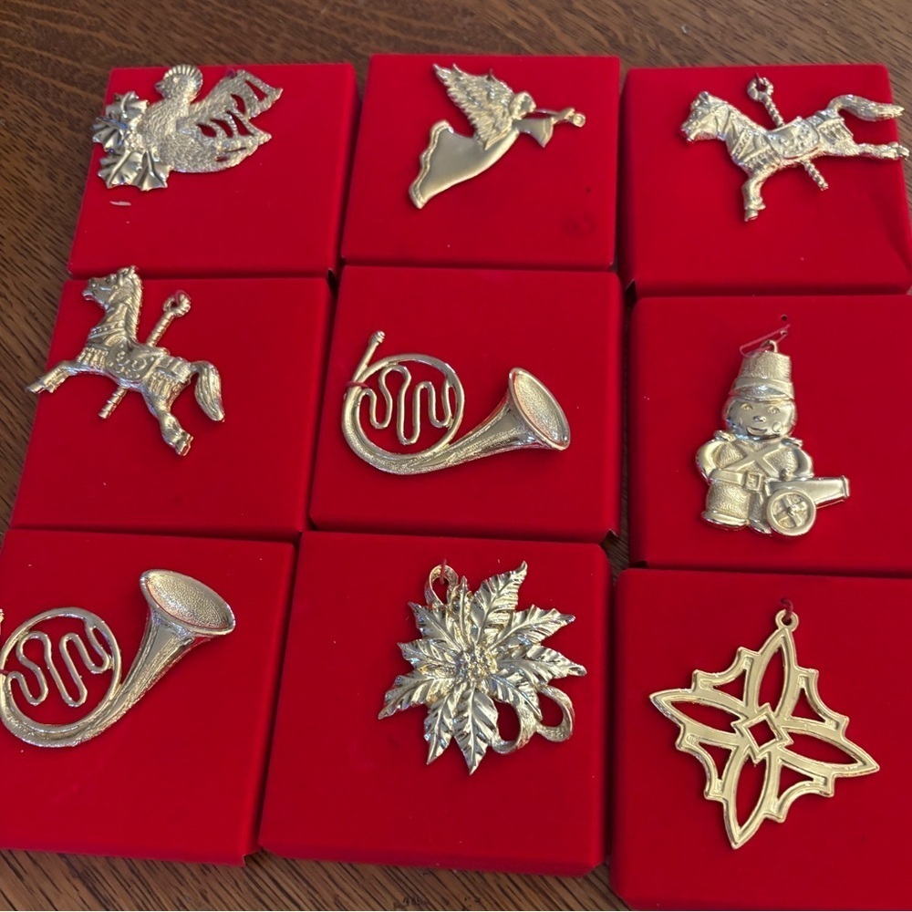 Gold Tone Vintage Gerry’s Metal Christmas Ornaments Set of 10